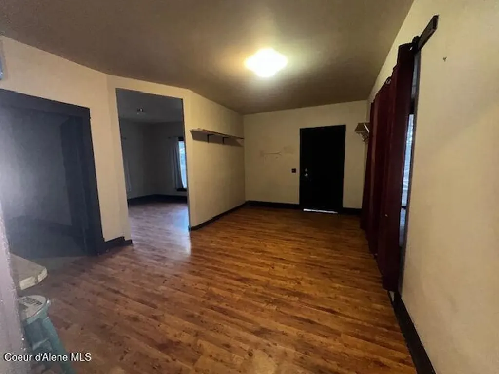 328 S 7th Street St. Maries ID 83861