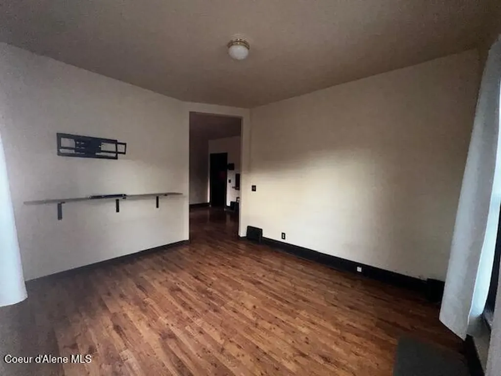 328 S 7th Street St. Maries ID 83861