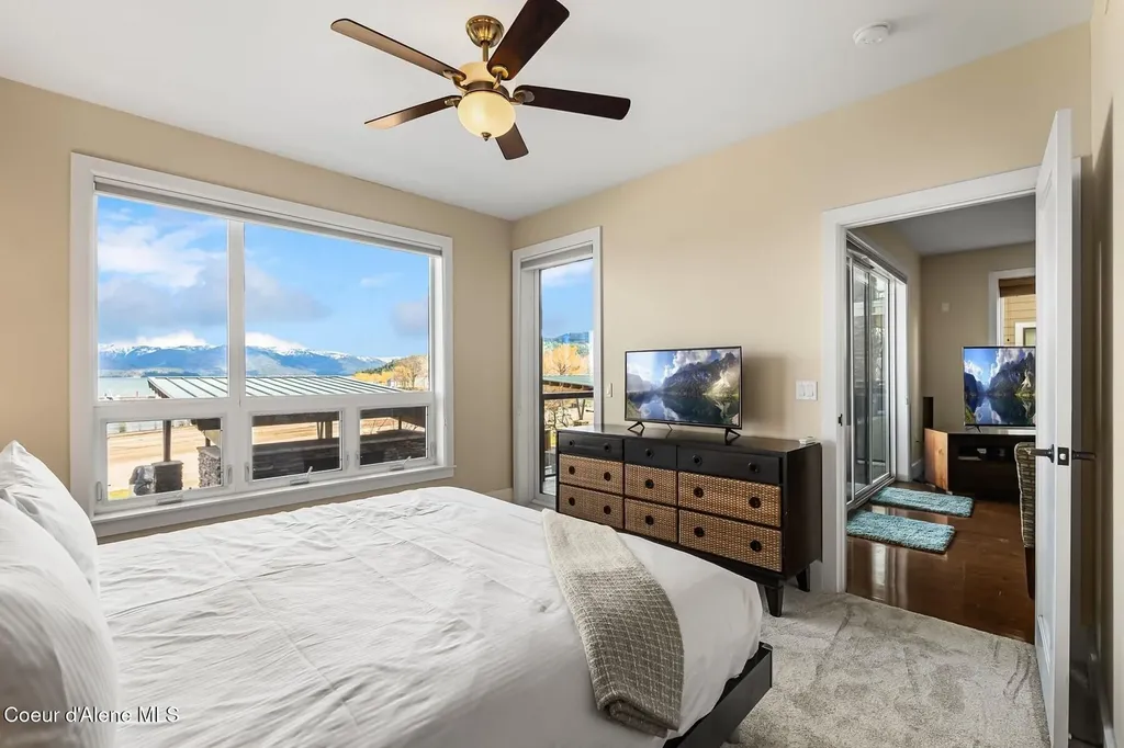 412 Sandpoint Avenue Sandpoint ID 83864