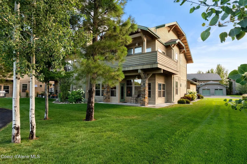 511 Guthrie Place Dover ID 83825