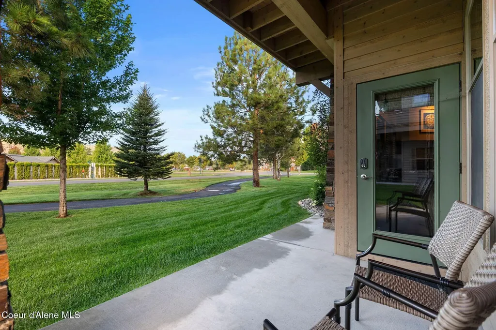 511 Guthrie Place Dover ID 83825