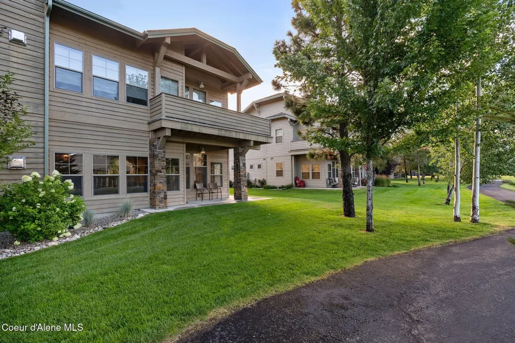 511 Guthrie Place Dover ID 83825