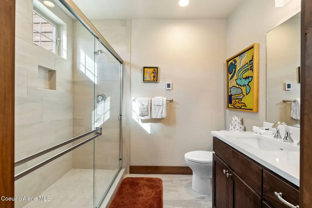 511 Guthrie Place Dover ID 83825