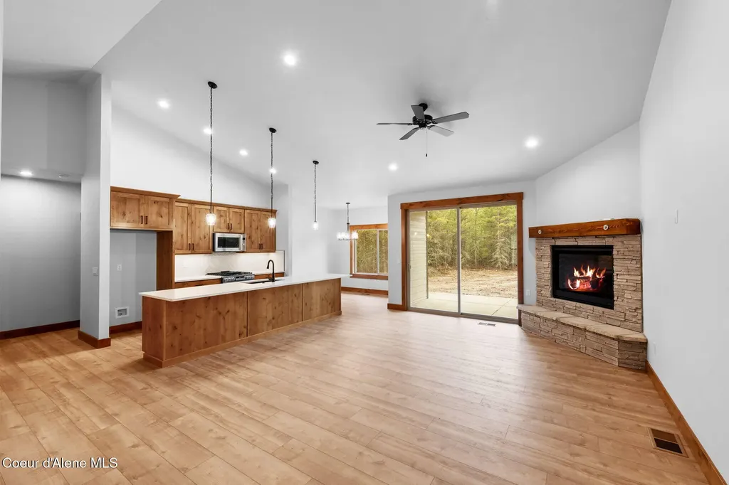 98 Carbonate Lane Oldtown ID 83822