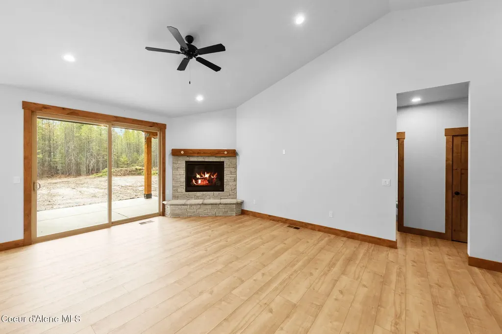 98 Carbonate Lane Oldtown ID 83822