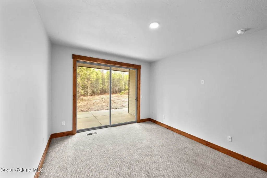 98 Carbonate Lane Oldtown ID 83822