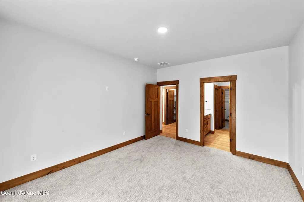98 Carbonate Lane Oldtown ID 83822