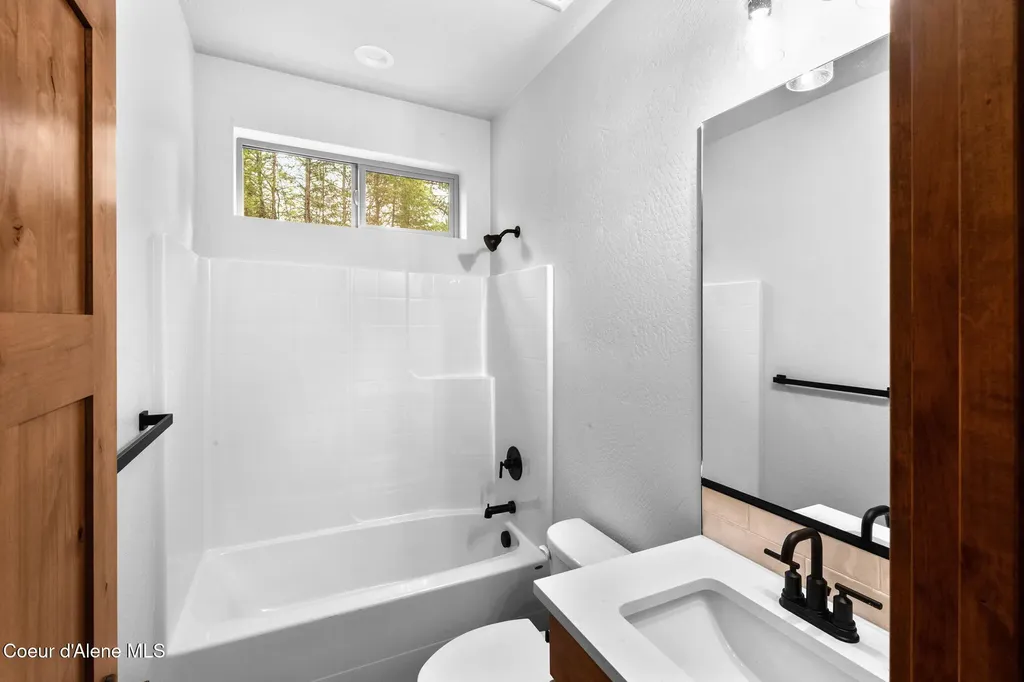 98 Carbonate Lane Oldtown ID 83822
