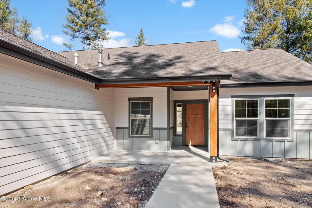 98 Carbonate Lane Oldtown ID 83822