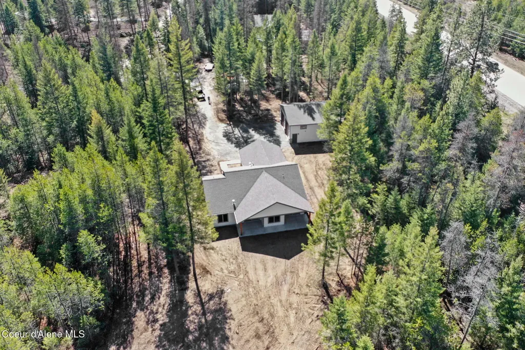 98 Carbonate Lane Oldtown ID 83822