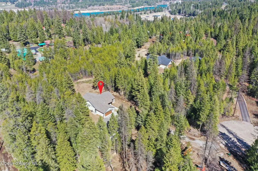 98 Carbonate Lane Oldtown ID 83822