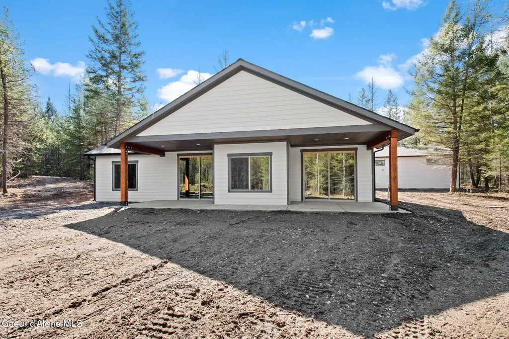 98 Carbonate Lane Oldtown ID 83822