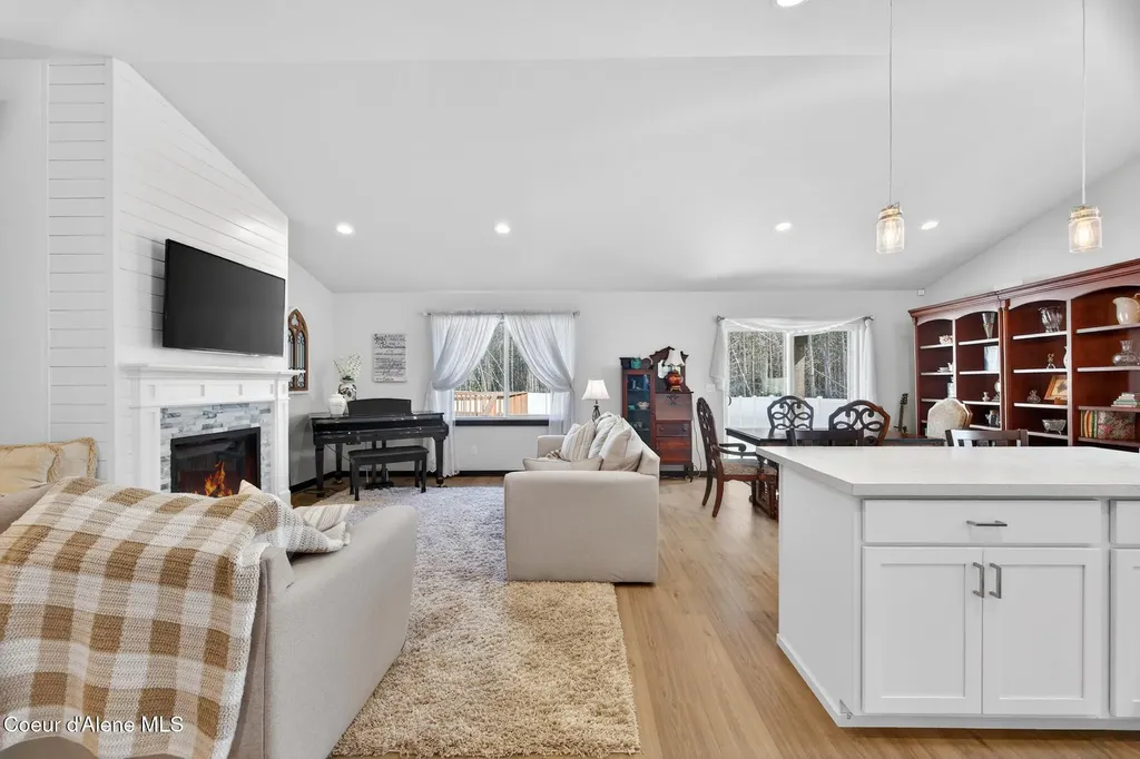 30974 N Alice Court Athol ID 83801