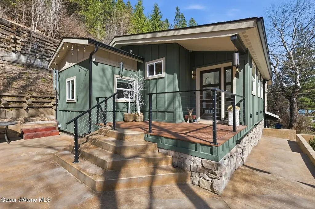 632 Main Street Wardner ID 83837