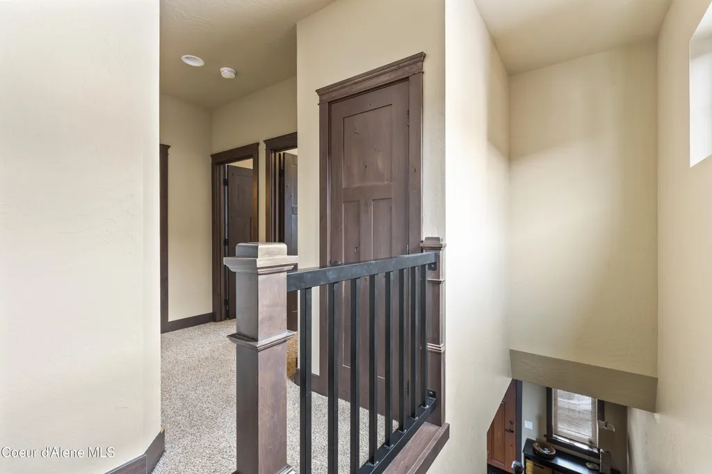 135 Chutes Lane Sandpoint ID 83864