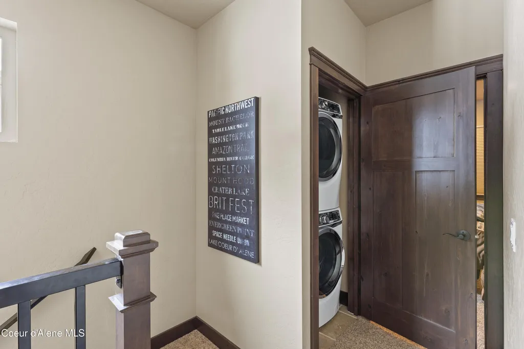 135 Chutes Lane Sandpoint ID 83864