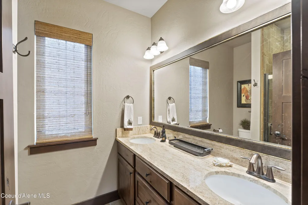 135 Chutes Lane Sandpoint ID 83864