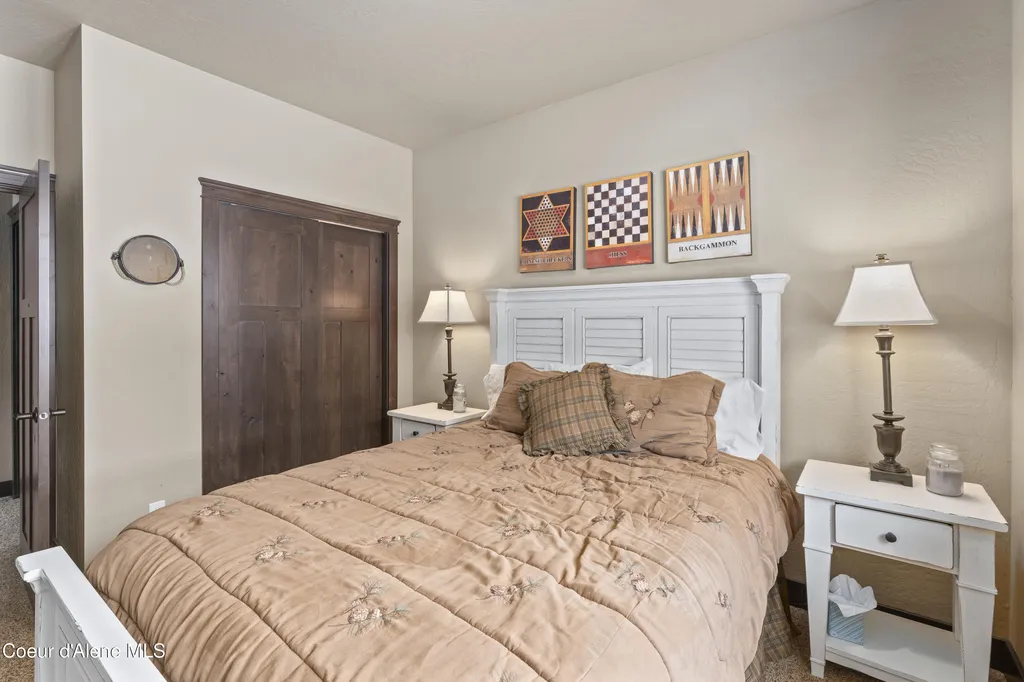 135 Chutes Lane Sandpoint ID 83864