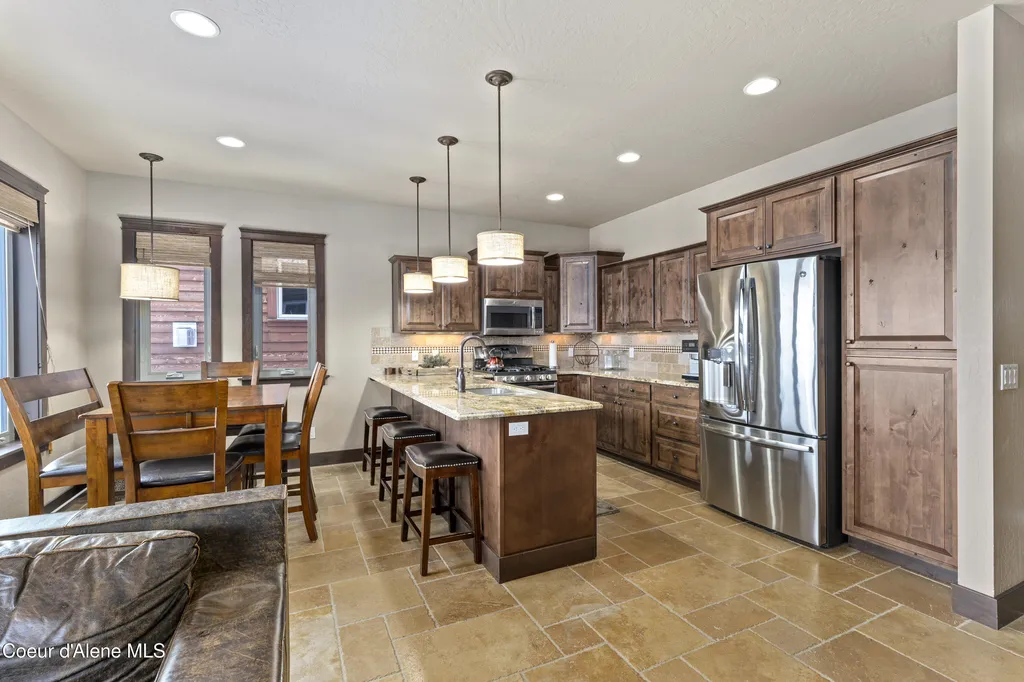 135 Chutes Lane Sandpoint ID 83864