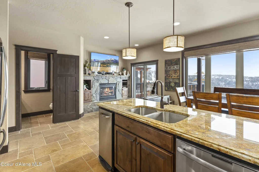 135 Chutes Lane Sandpoint ID 83864
