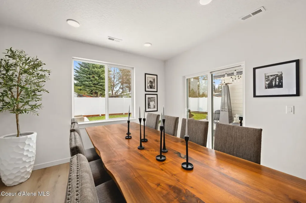 16037 N Hadley Loop Rathdrum ID 83858