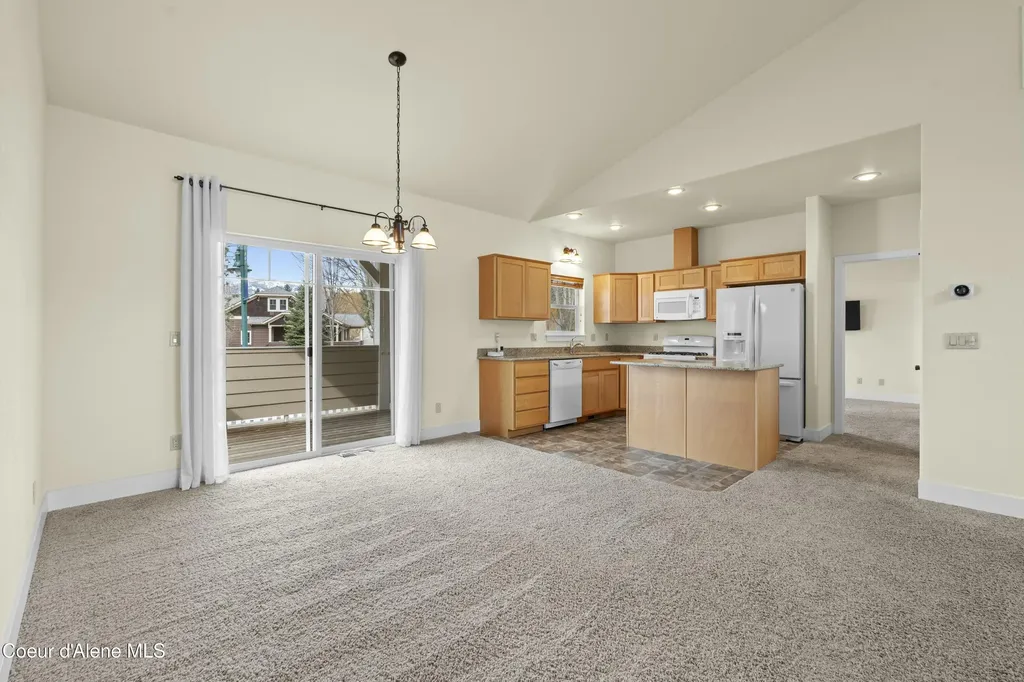424 Becker Lane Dover ID 83825