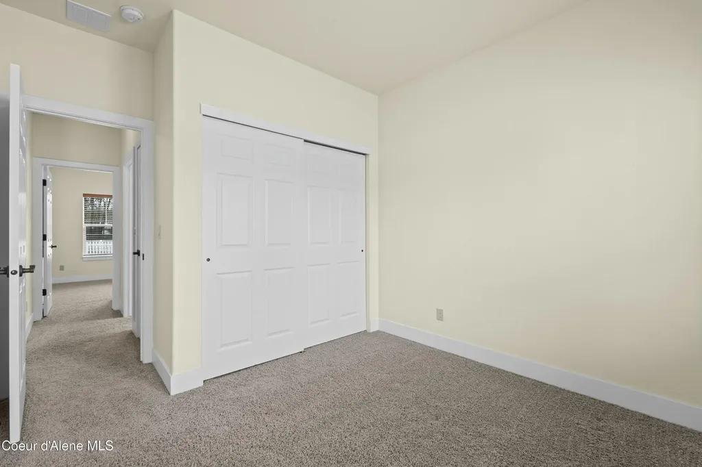 424 Becker Lane Dover ID 83825