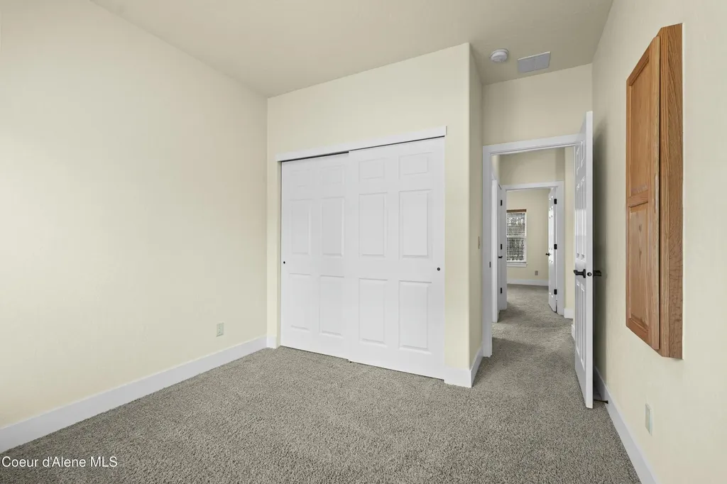424 Becker Lane Dover ID 83825