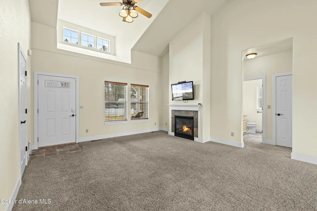 424 Becker Lane Dover ID 83825