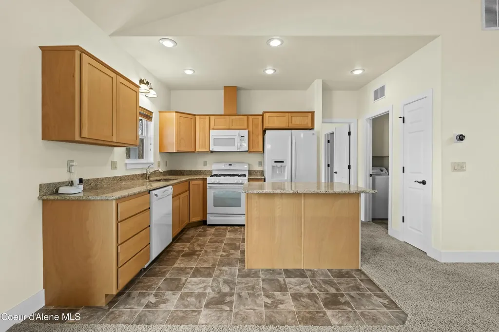 424 Becker Lane Dover ID 83825