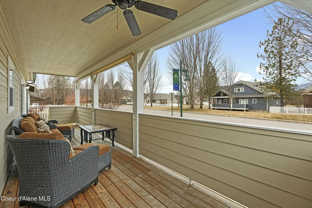 424 Becker Lane Dover ID 83825