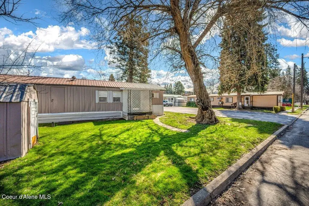 702 N Florence Avenue Sandpoint ID 83864