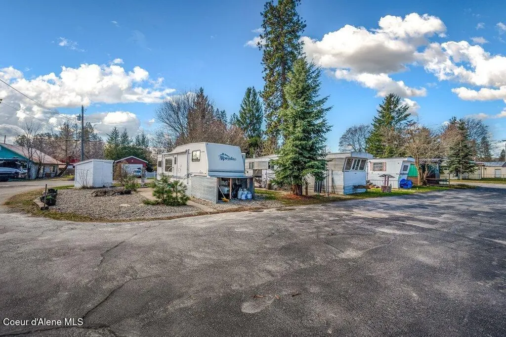 702 N Florence Avenue Sandpoint ID 83864