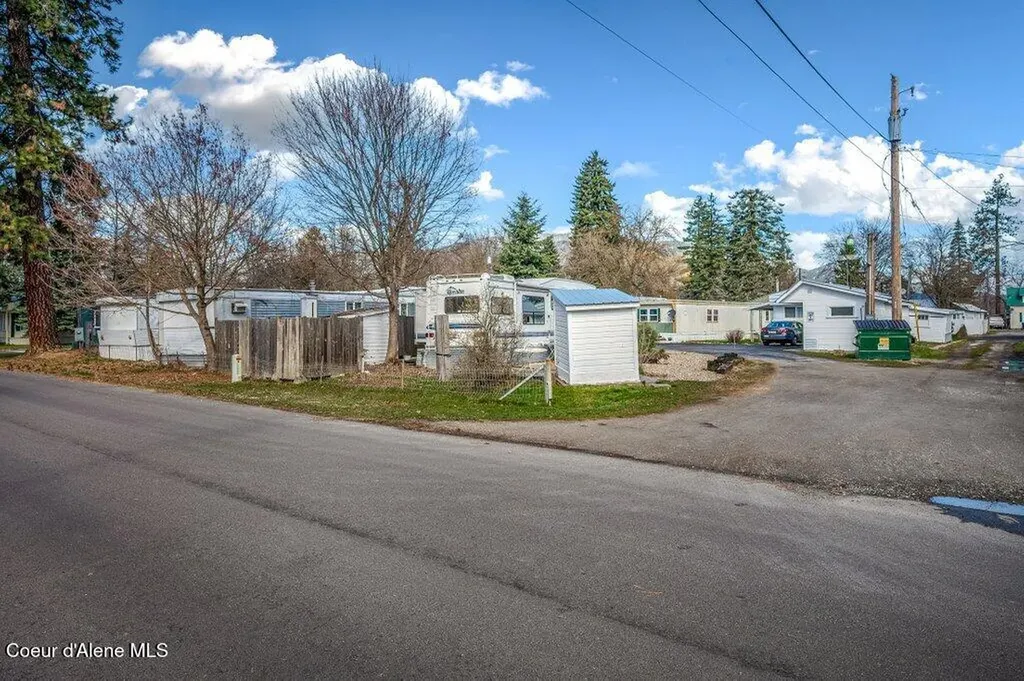 702 N Florence Avenue Sandpoint ID 83864