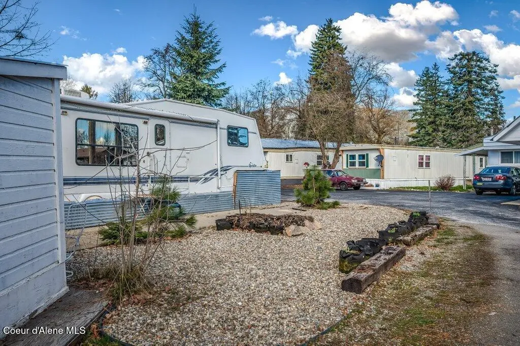 702 N Florence Avenue Sandpoint ID 83864