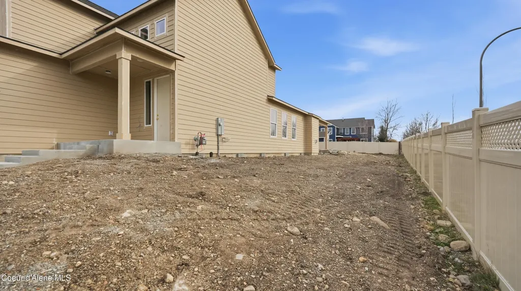 6760 W Portrush Drive Rathdrum ID 83858