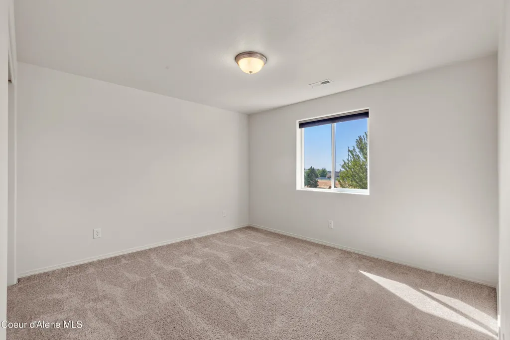 12981 N Gondola Street Rathdrum ID 83858