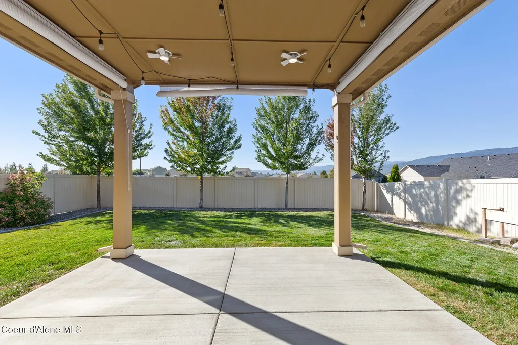 12981 N Gondola Street Rathdrum ID 83858