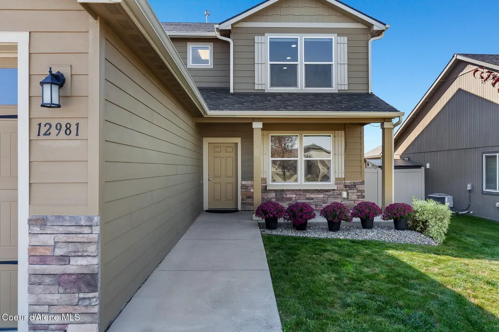 12981 N Gondola Street Rathdrum ID 83858