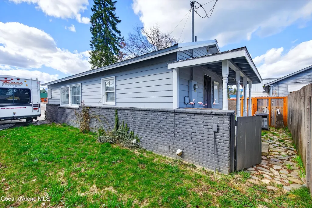 403 Olive Avenue Sandpoint ID 83864