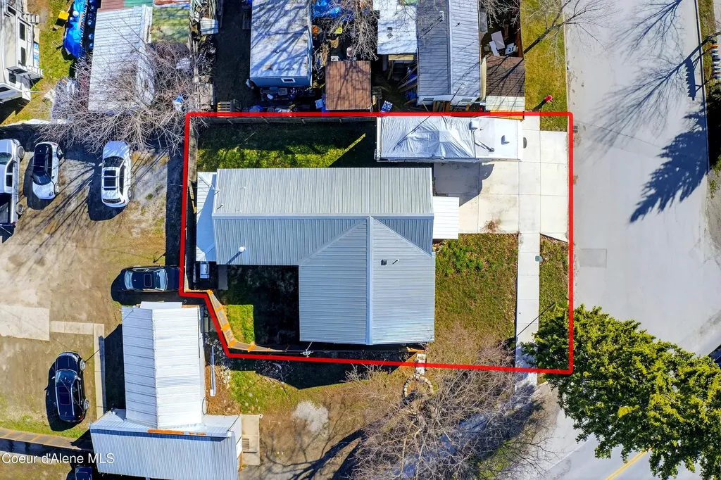 403 Olive Avenue Sandpoint ID 83864