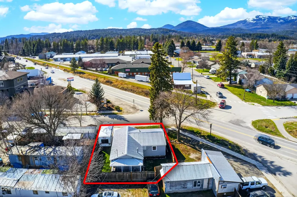 403 Olive Avenue Sandpoint ID 83864