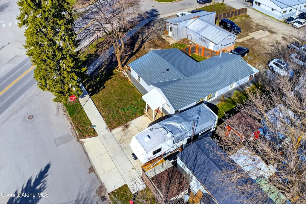 403 Olive Avenue Sandpoint ID 83864