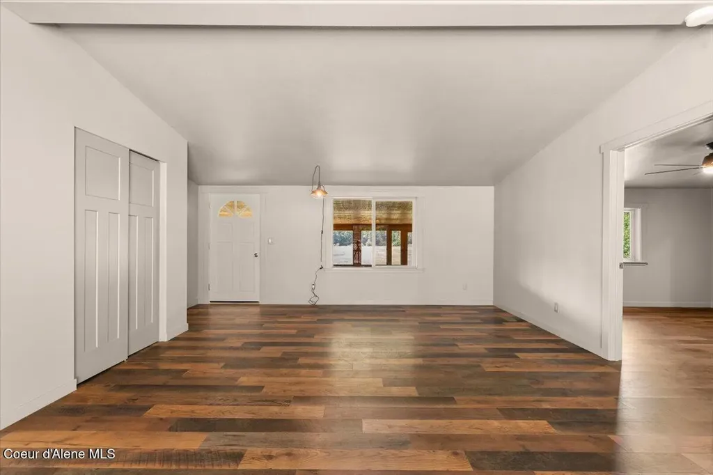 13085 N Ragged Ridge Road Hauser ID 83854