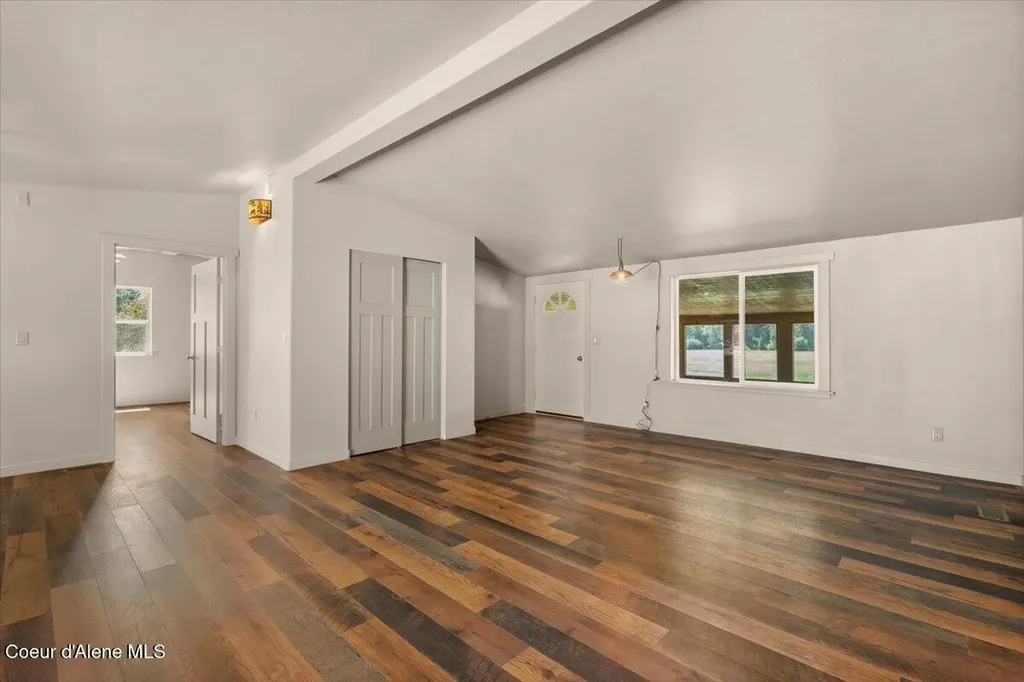 13085 N Ragged Ridge Road Hauser ID 83854