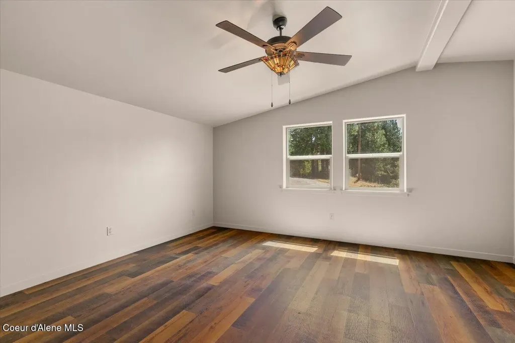13085 N Ragged Ridge Road Hauser ID 83854