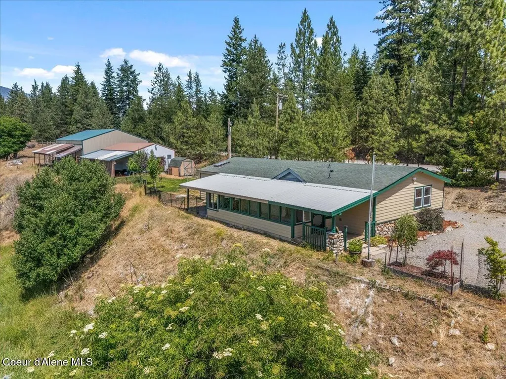 13085 N Ragged Ridge Road Hauser ID 83854