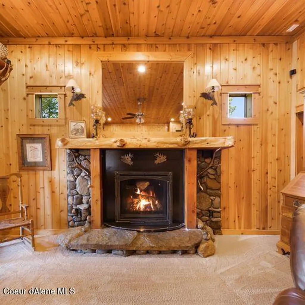 142 Maria Pia Lane Sagle ID 83860