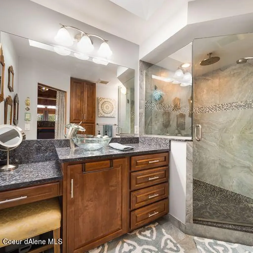 142 Maria Pia Lane Sagle ID 83860