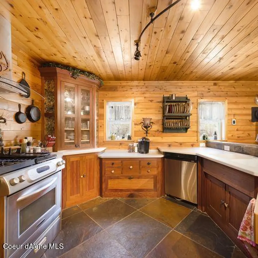 142 Maria Pia Lane Sagle ID 83860